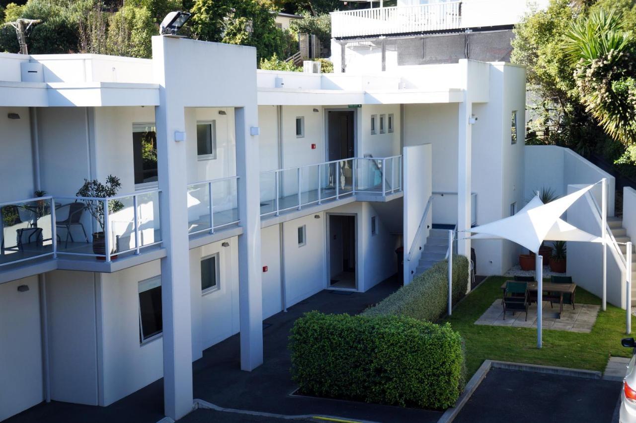 Beaches Nelson Esterno foto The exterior of the hotel