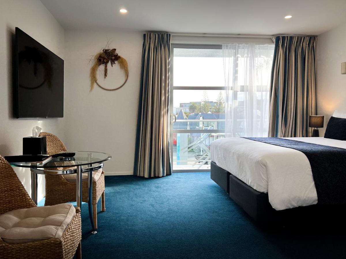 Beaches Nelson Esterno foto A room at the hotel